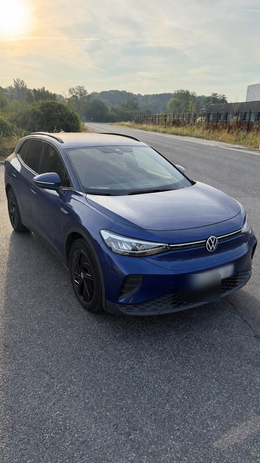 Convoyage d'un véhicule électrique Volkswagen ID.4